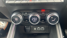 Renault Clio 1.0 TCe 90 Techno 5dr Petrol Hatchback